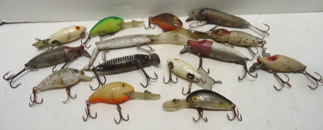 Lot Of 14 Fishing Lures: 2 1/2" - 61/2"