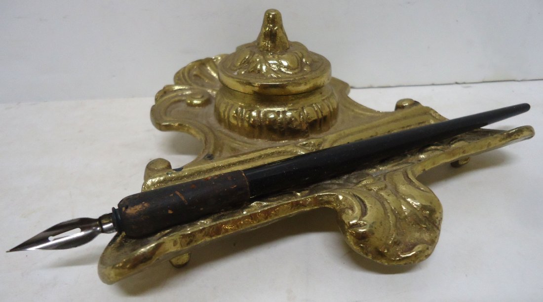 Vict. Style Brass Ink Well (1 of 4)