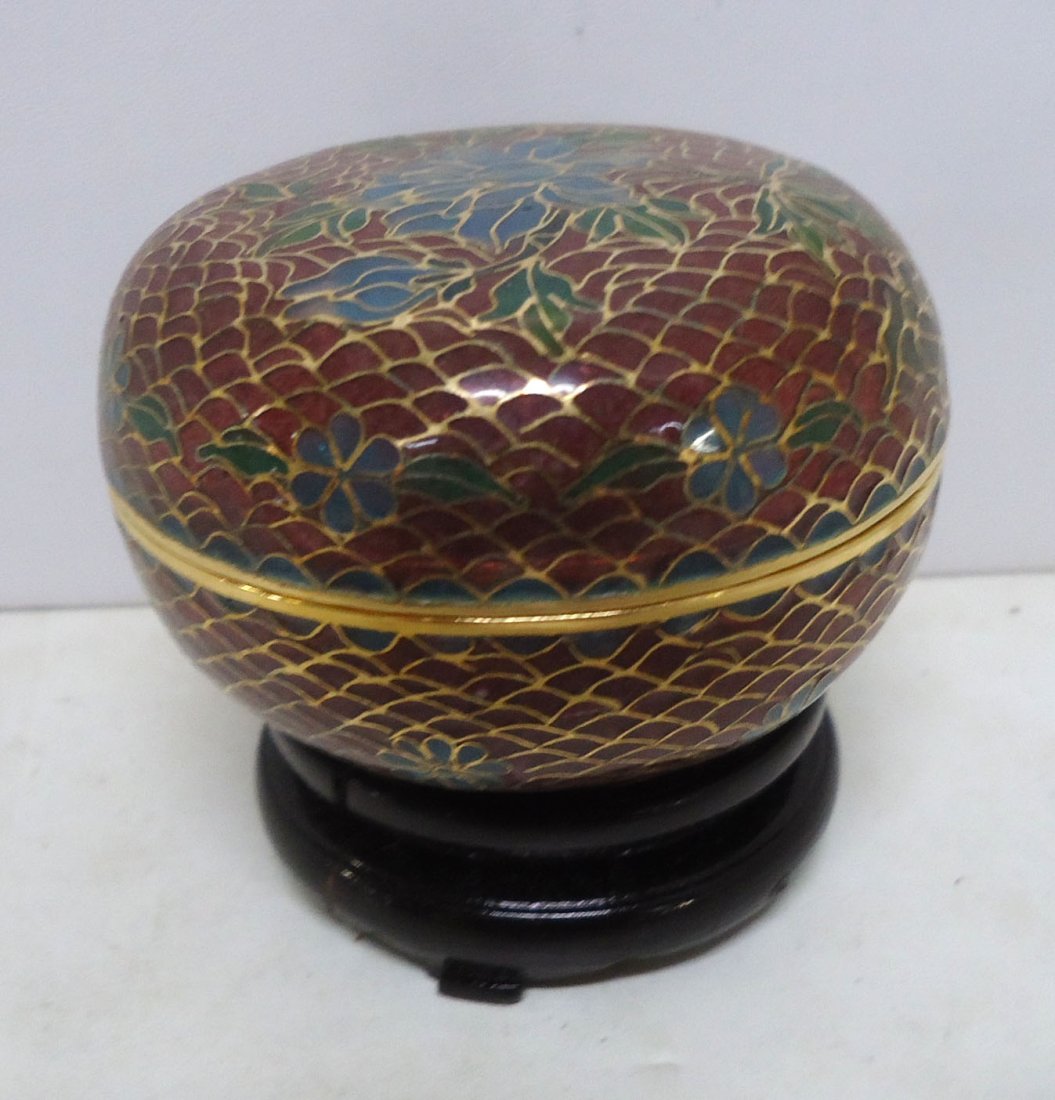 Plique a Jour Box on Stand (1 of 4)