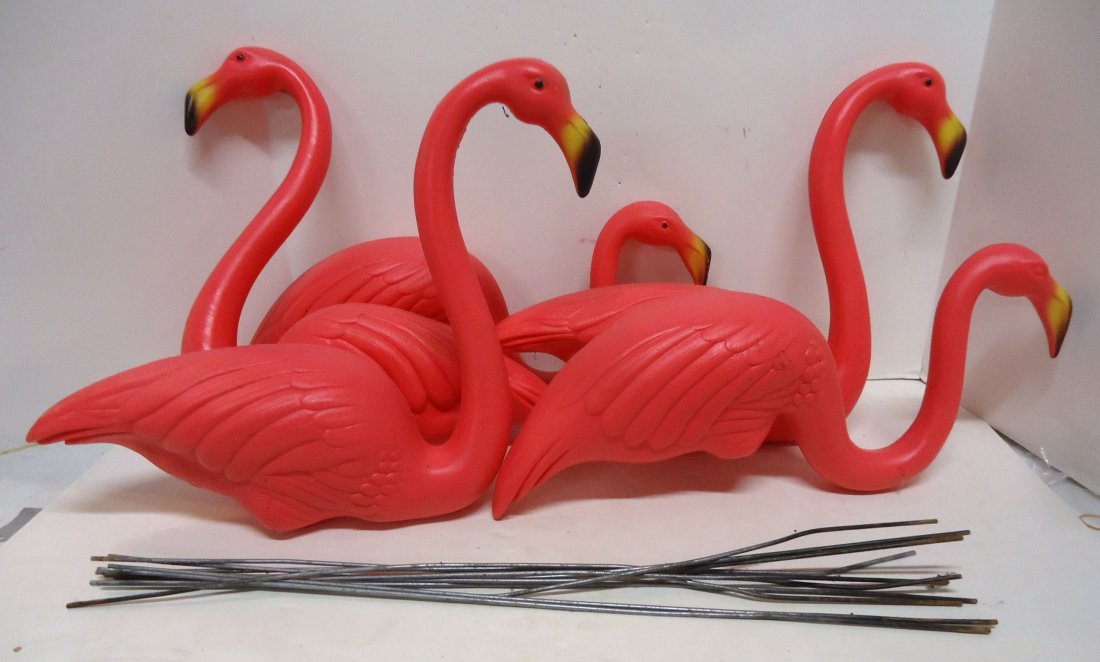 5- Lawn Ornament Plastic Flamingos (1 of 5)