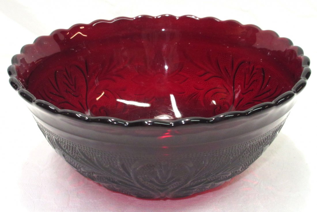 Anchor Hocking Red Sandwich Bowl (1 of 3)