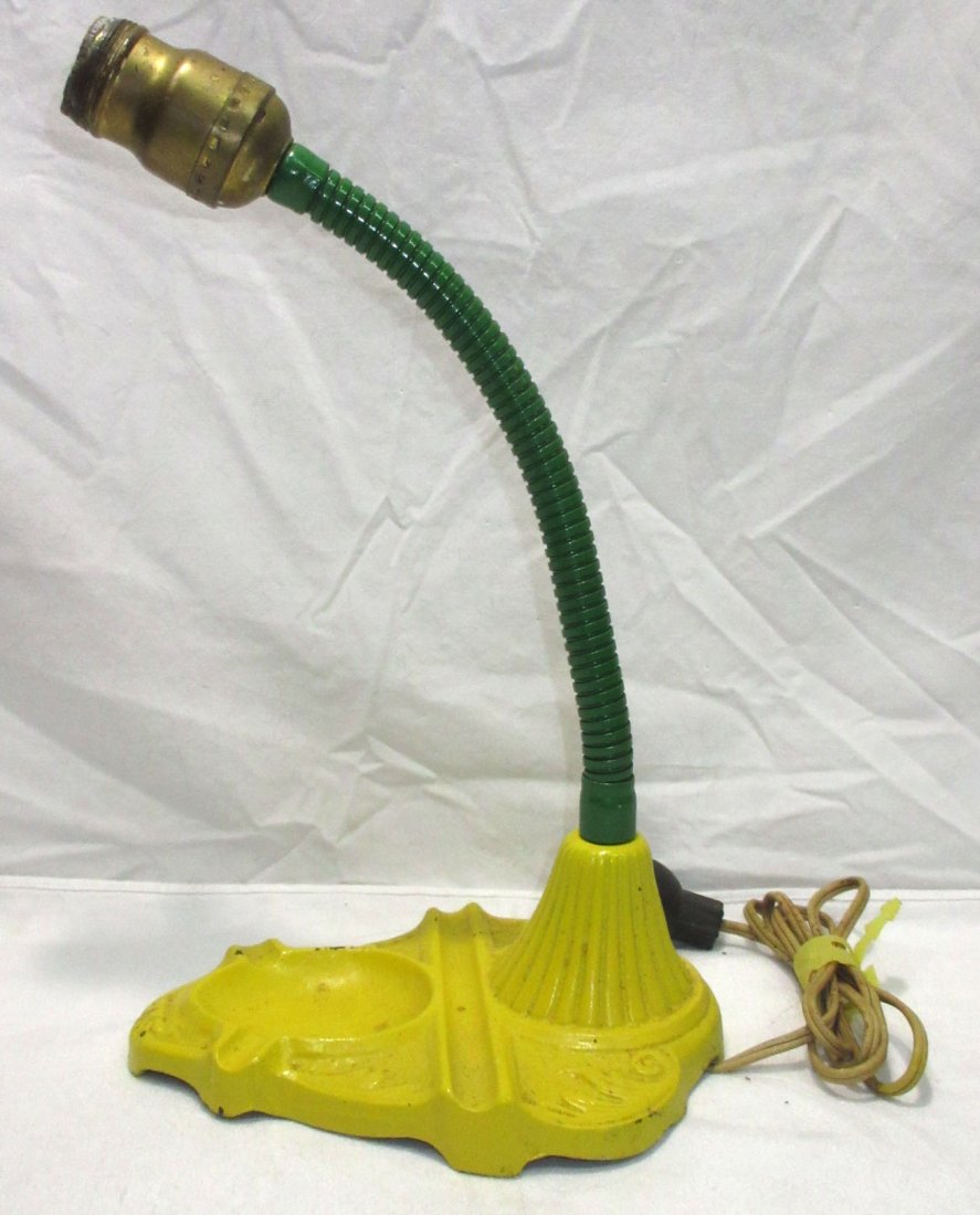 Adjustable Gooseneck Desk Lamp (1 of 4)