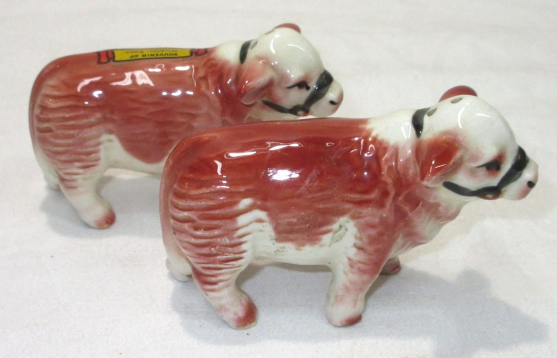 Hereford Cow Salt/Pepper (1 of 4)