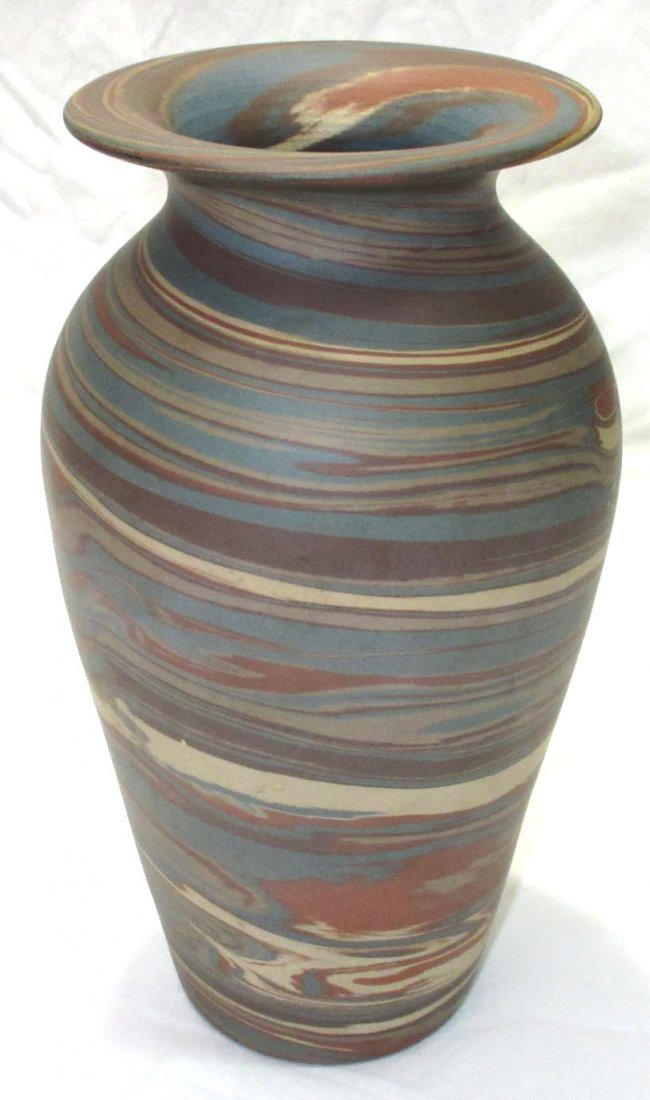 Niloak Swirl Pottery Vase (1 of 3)