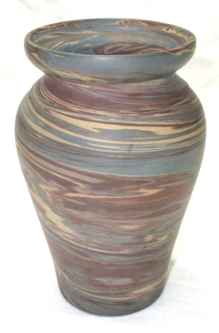 Niloak Swirl Pottery Vase (1 of 3)