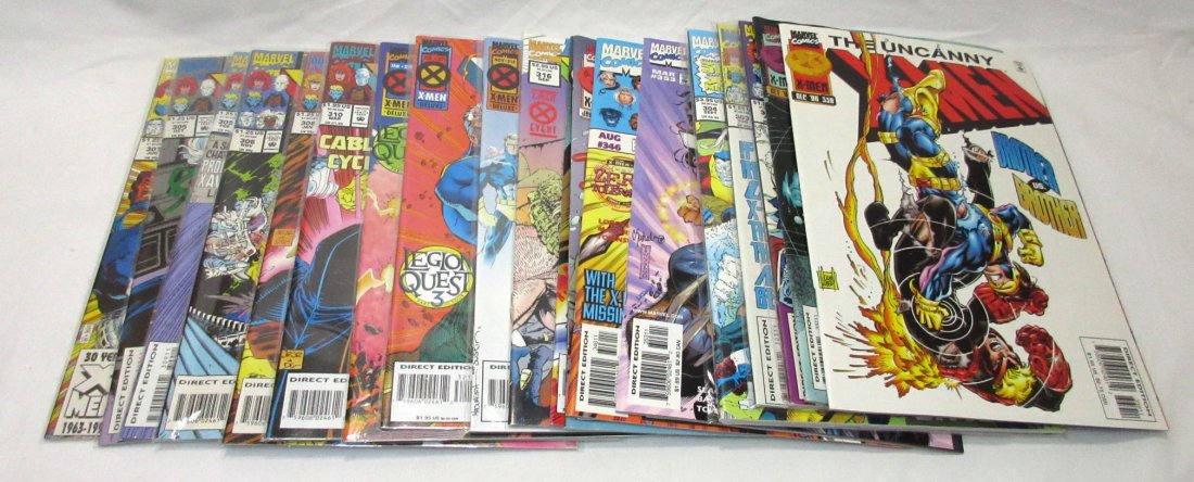 Lot of 20 Comic Books (1 of 4)