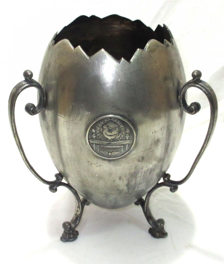 Mountain Grove, MO State Poultry Trophy: 7 3/4"T x 6 1/4"