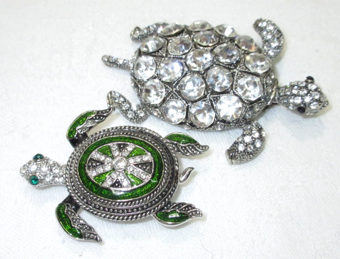 2 Turtle Brooches: 2 1/2" x 1 3/4", 2" x 1 1/2"