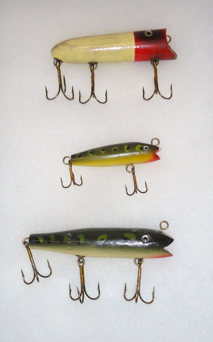 3 Wooden Fishing Plugs (1 of 4)