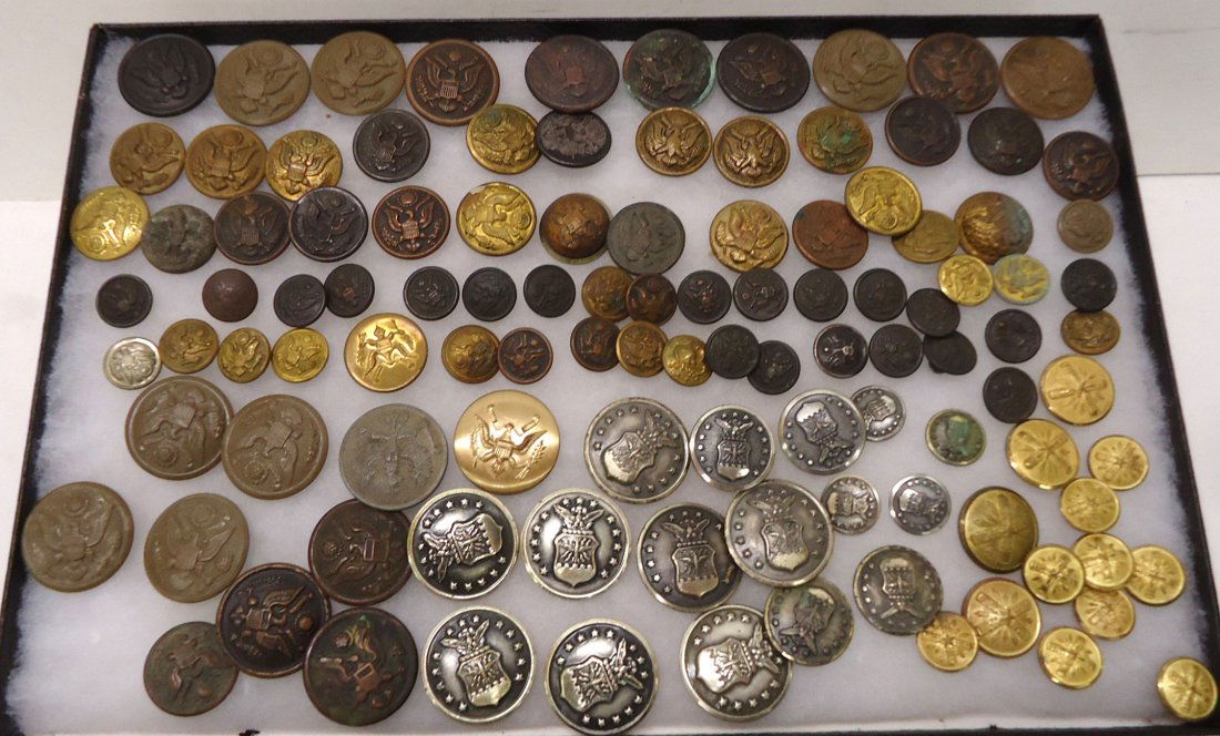 Lot of Military Buttons (1 of 7)
