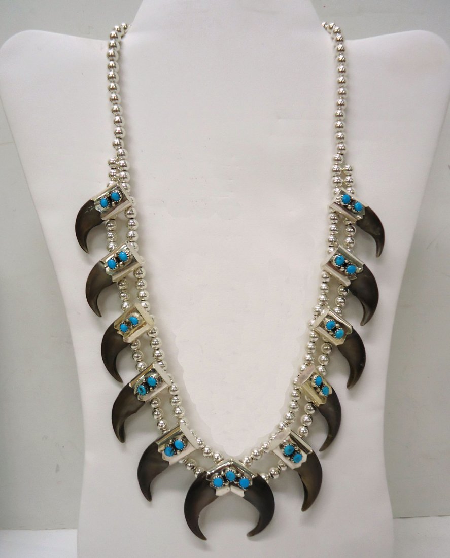 Navajo Sterling Turquoise Bear Claw Necklace (1 of 5)
