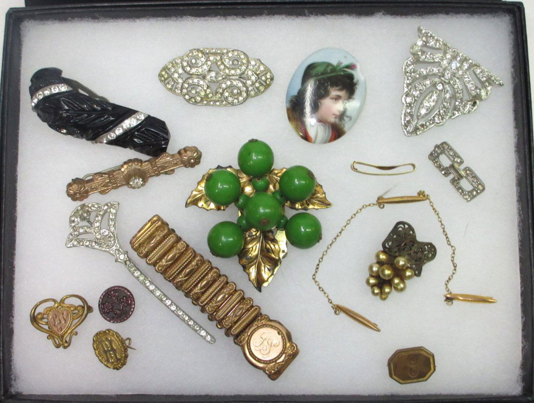 Lot of Misc. Victorian Jewelry (1 of 5)
