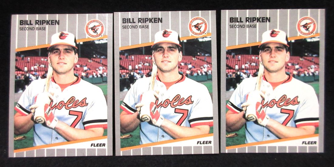 (3) 1989 Bill Ripken F. Face: Fleer