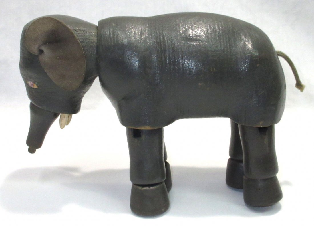 schoenhut Circus Elephant (1 of 5)