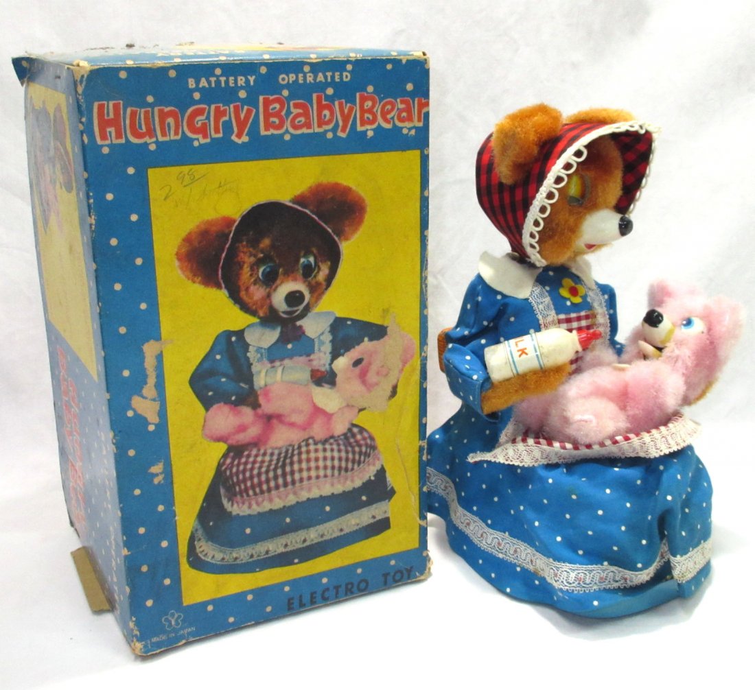 Batt. Op. Hungry Baby Bear Orig Box (1 of 8)