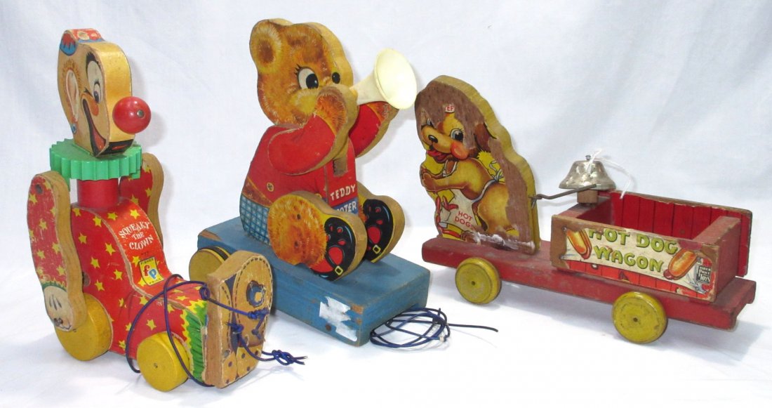 3 Fisher Price Pull Toys (1 of 4)