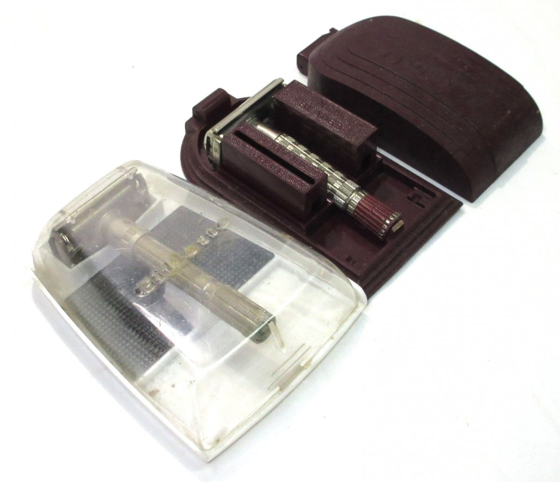 2 Razors in Cases: 3 1/2"L