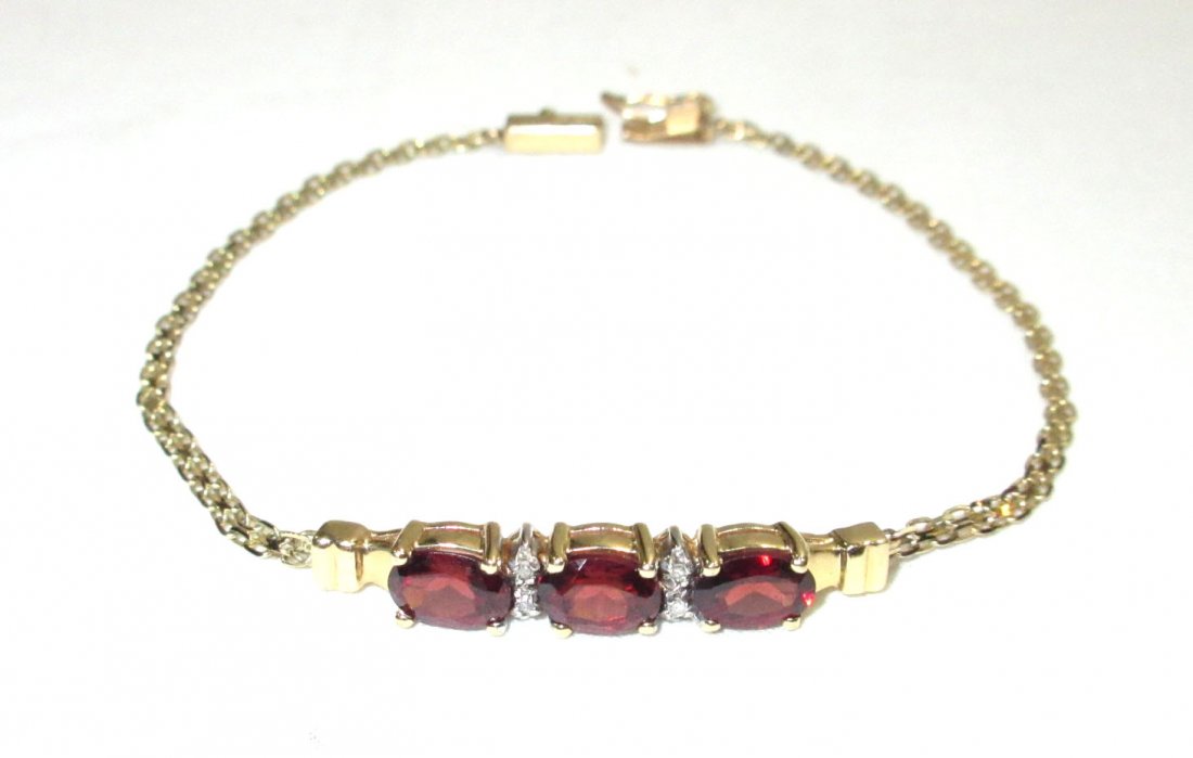 Lovely 14kt Garnet & Diamond Bracelet (1 of 6)