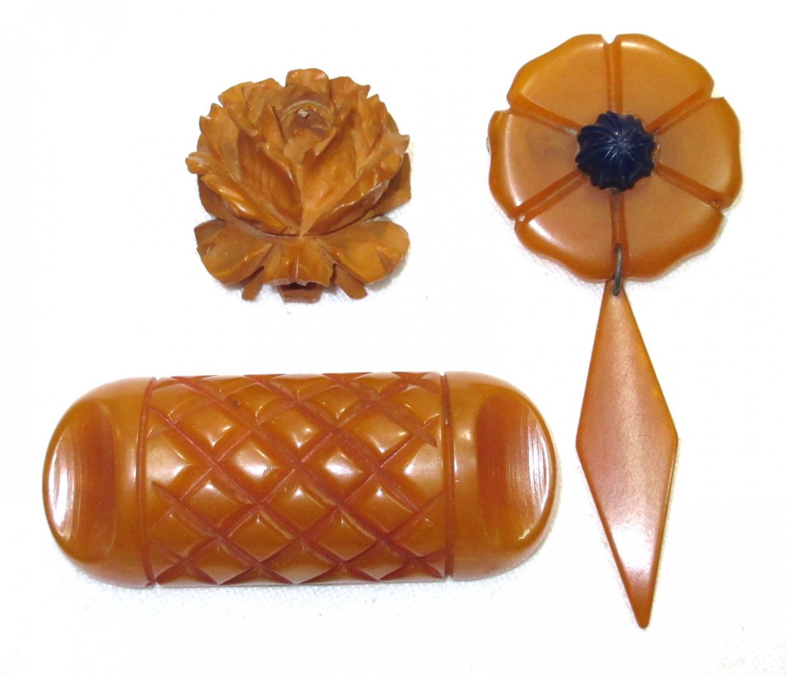 3 Carved Butterscotch Bakelite Jewelry (1 of 5)