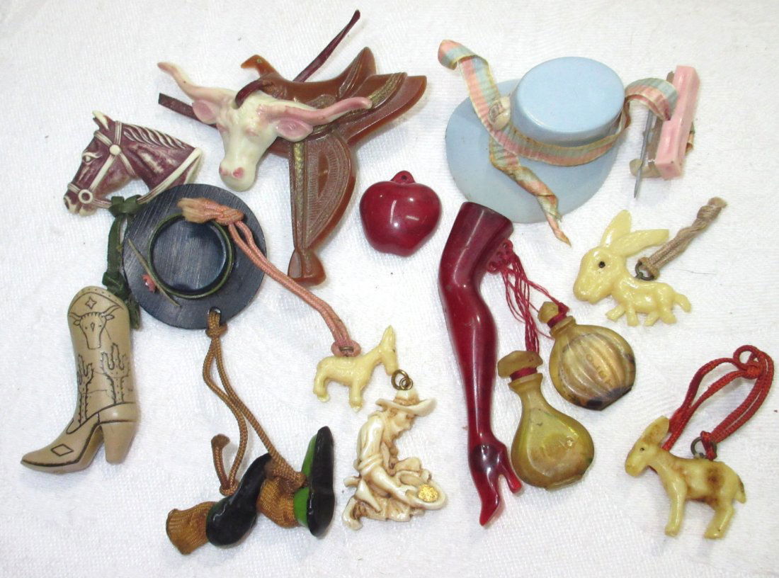 Cowboy Celluloid/ Lucite Pin's & Pend's (1 of 3)