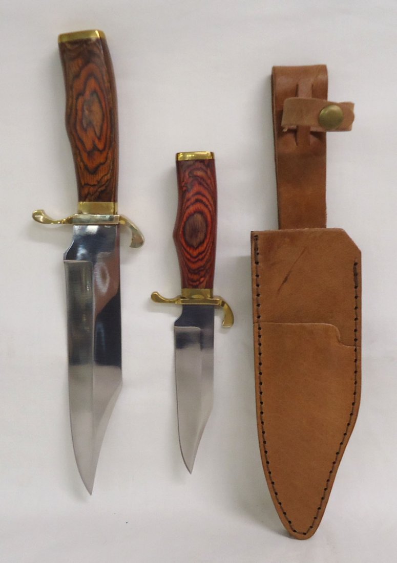 Double Bowie Knife Set (1 of 2)