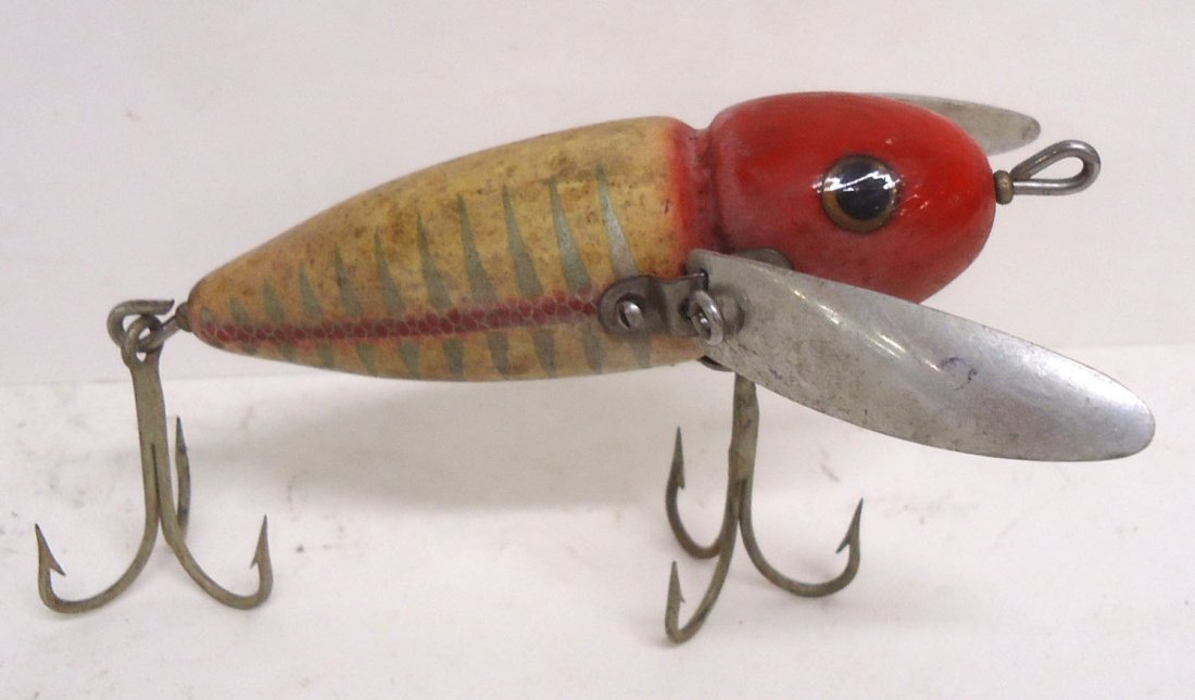 Wooden Fishing Lure: 4 1/2"