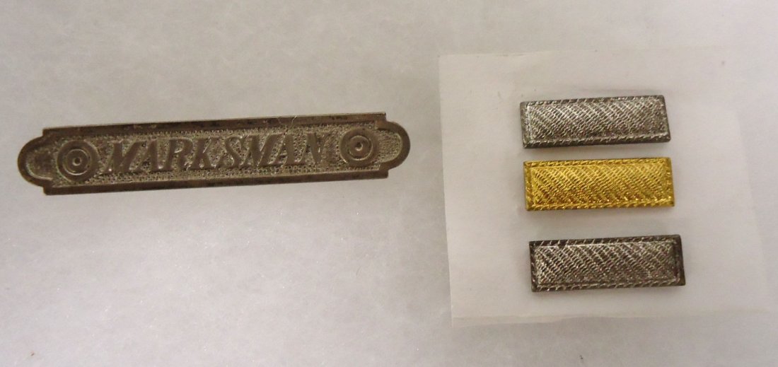 Vintage WW II USMC Marksman Badge & Lt. Bars: 2 1/4" x 1/2" & 3/4"
