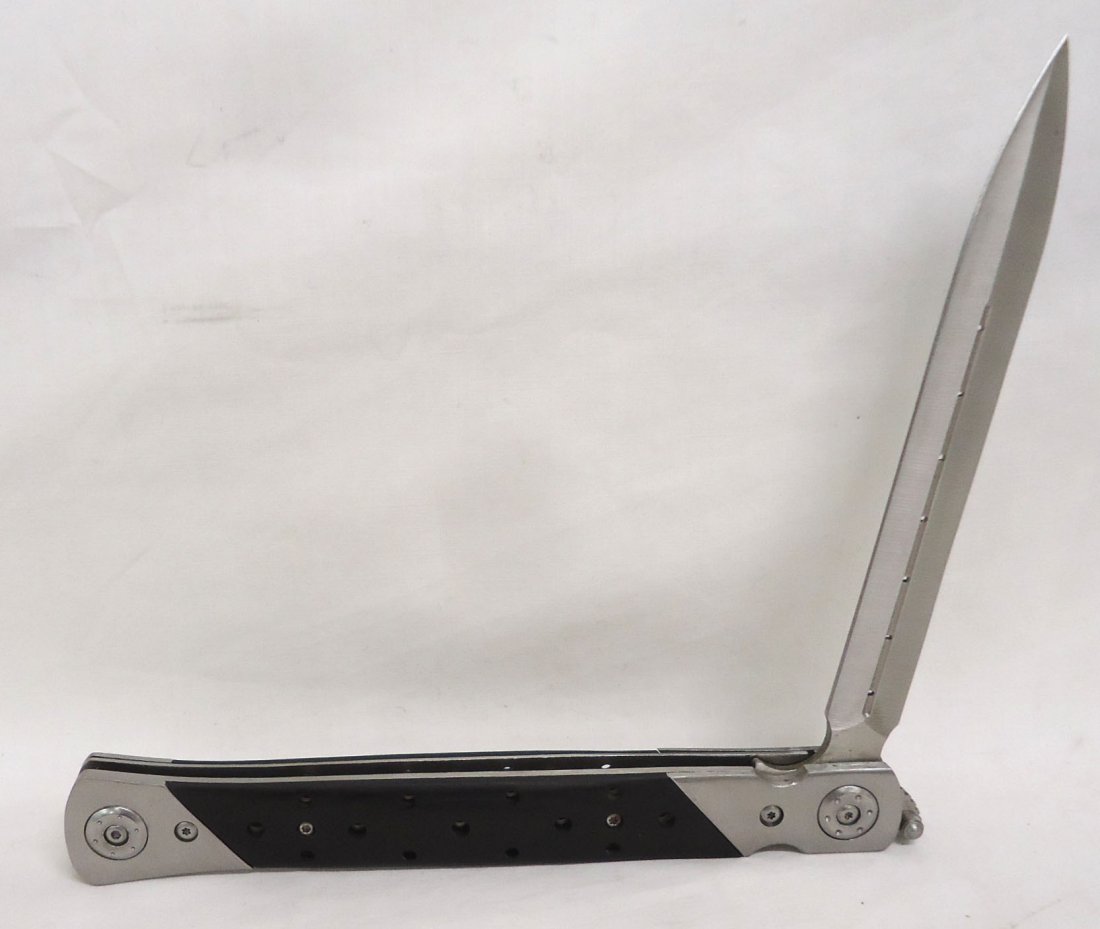 Stiletto Folding Lock Blade Knife (1 of 2)