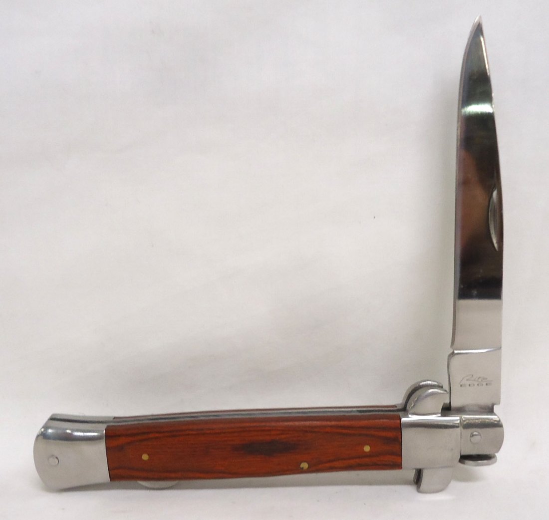 Stiletto Folding Lock Blade Knife (1 of 2)