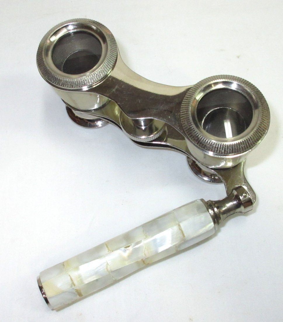 MOP Opera Glasses: 4" W