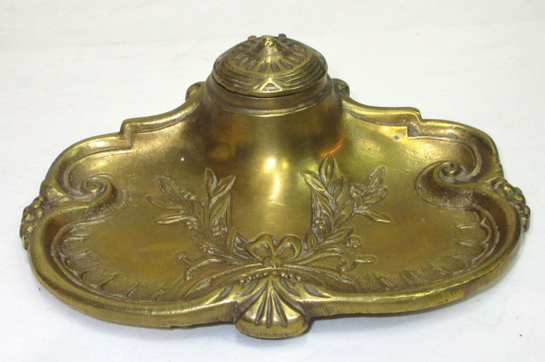 Nouveau Style Ink Stand (1 of 3)