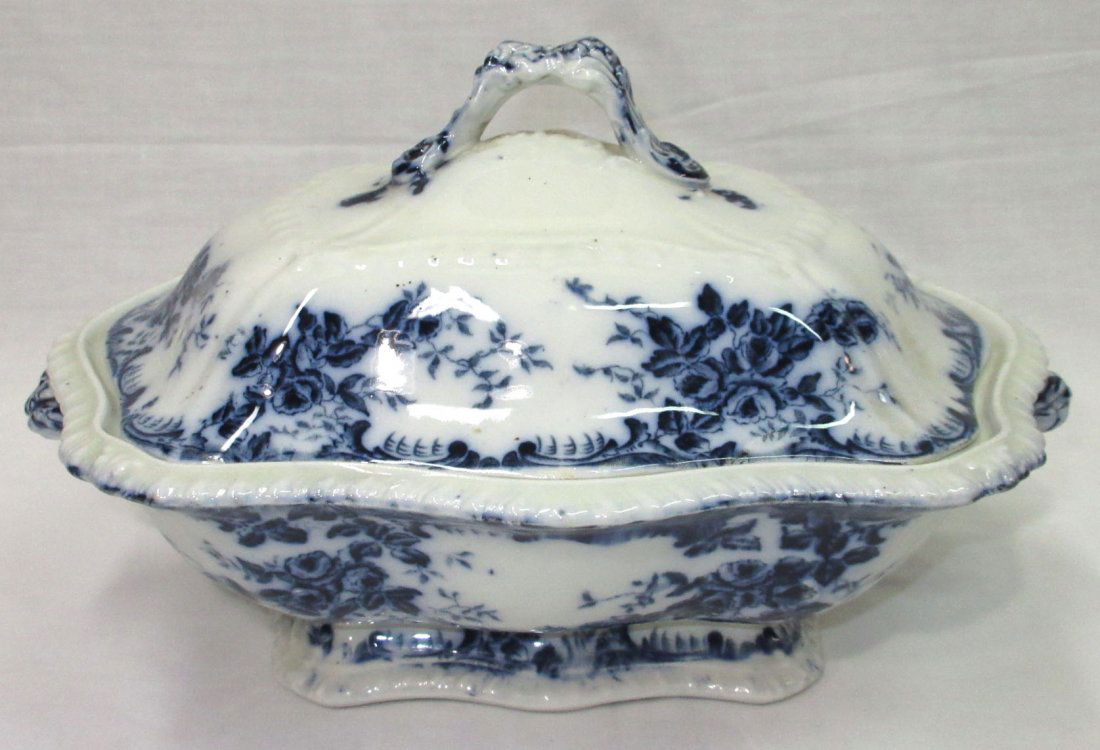 Flow Blue Covered Dish (1 of 5)