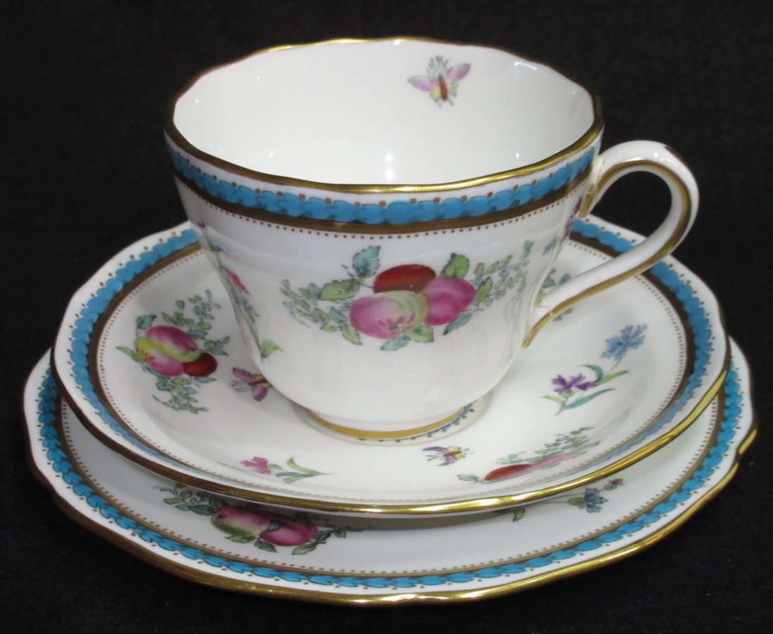 4 Tiffany & Co. Spode Trio Sets 14 pcs: 6 1/2" plates, 5 3/4" saucers, 2 3/4" cups plus 2 extra plates