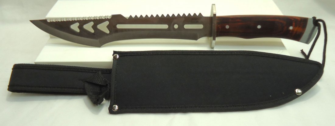 16" Bowie Knife (1 of 2)