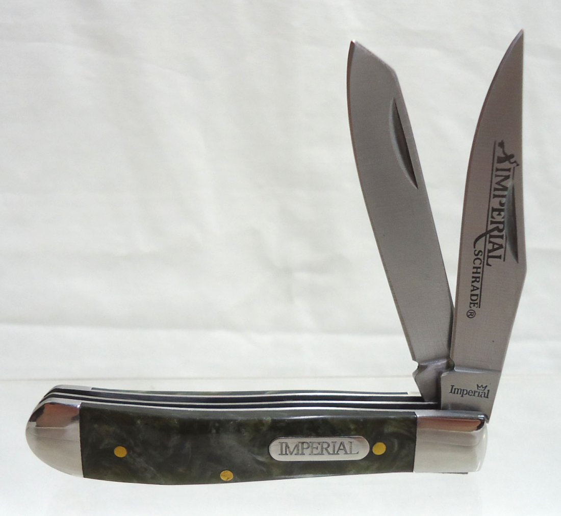 3 1/2" Schrade Imperial Pocket Knife (1 of 2)