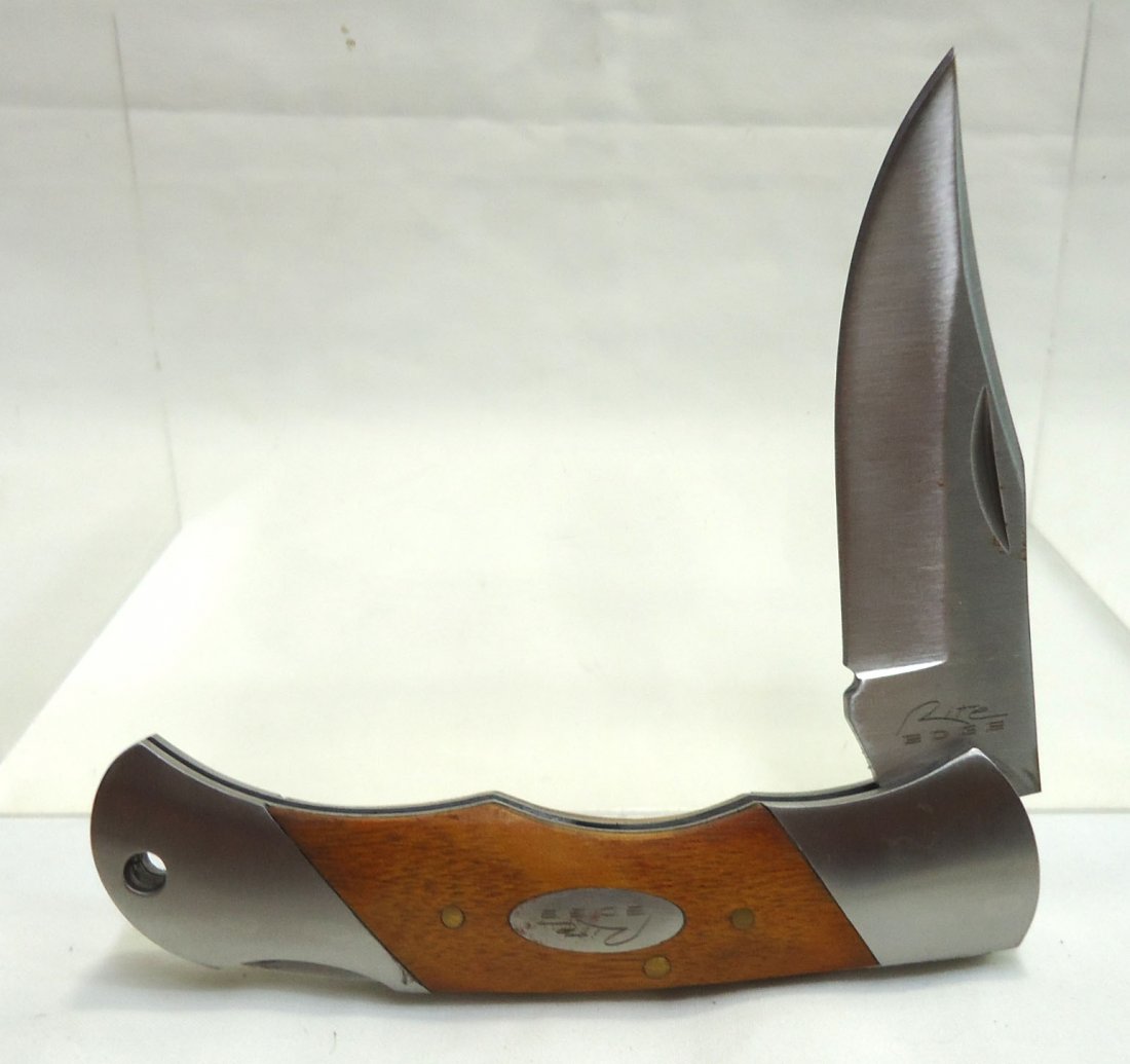 4" Lock Blade Folding Knife (1 of 3)