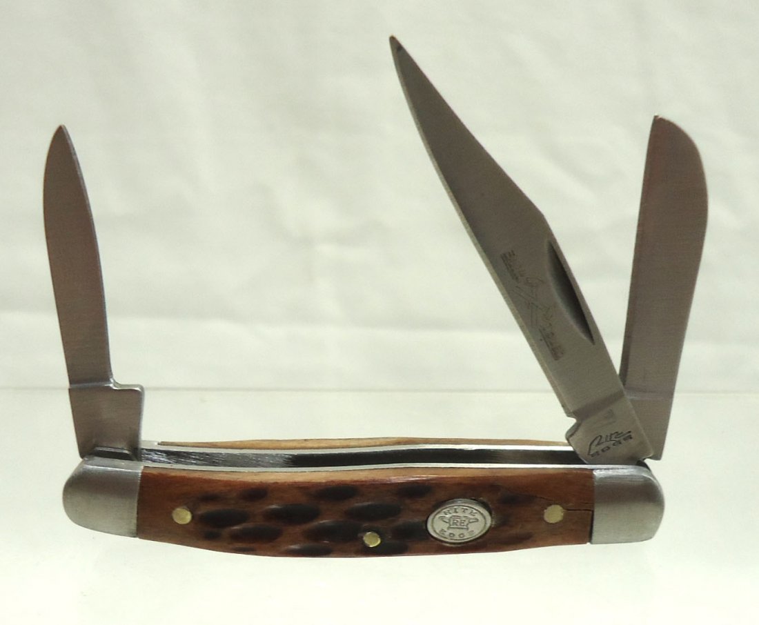 2 3/4" Stag Handle Pocket Knife (1 of 2)