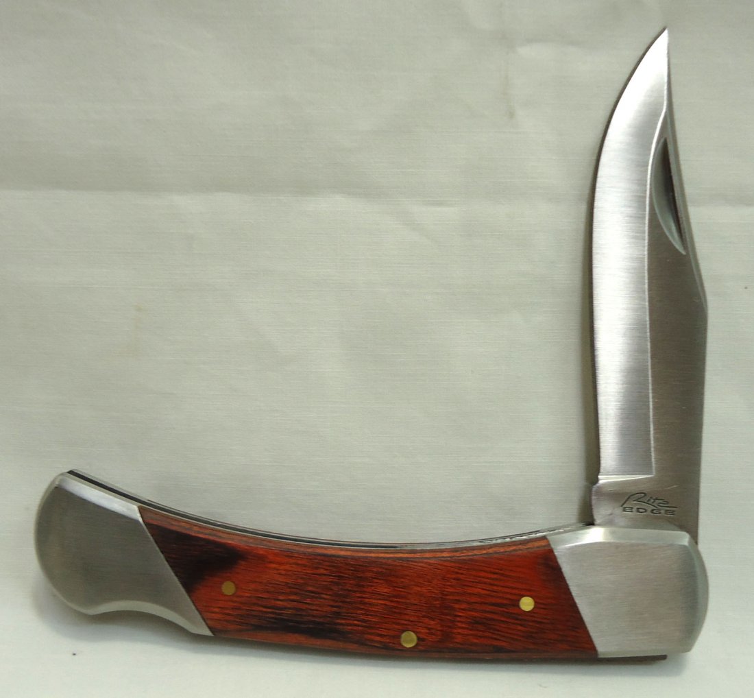 5" Lock Blade Folding Knife (1 of 2)