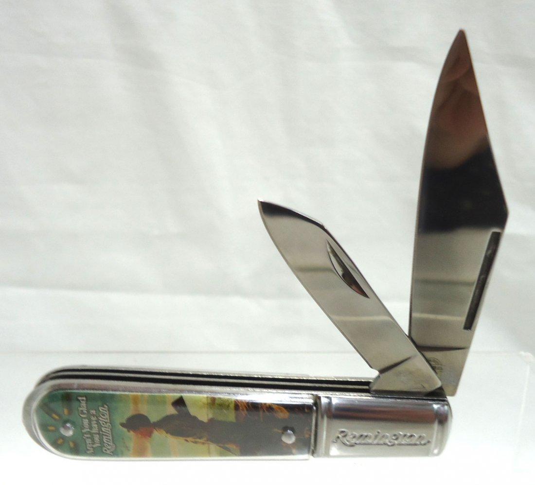 3 1/2" Remington Advertising Pocket Knife (1 of 3)