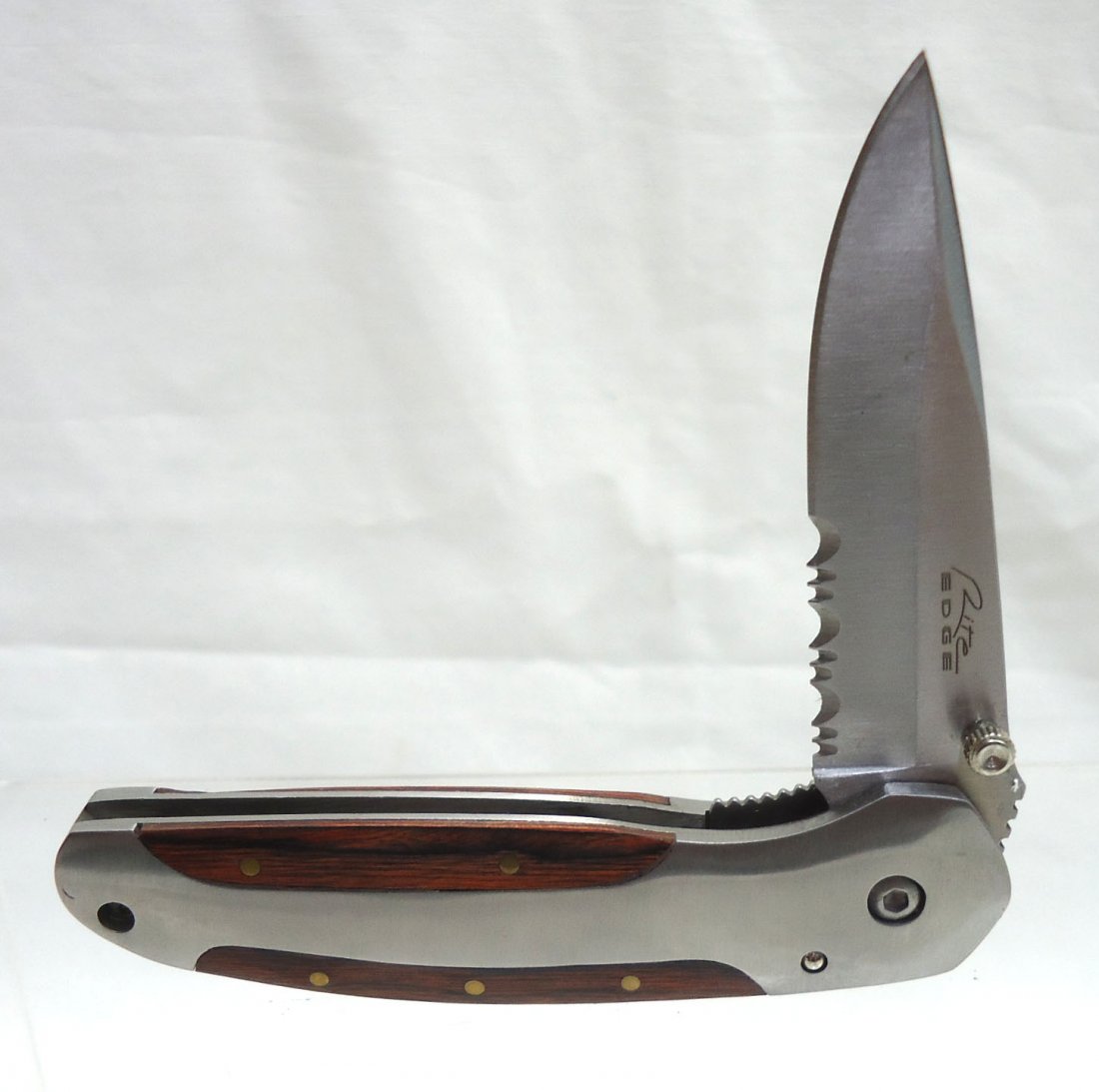 4" Lock Blade Folding Knife (1 of 2)