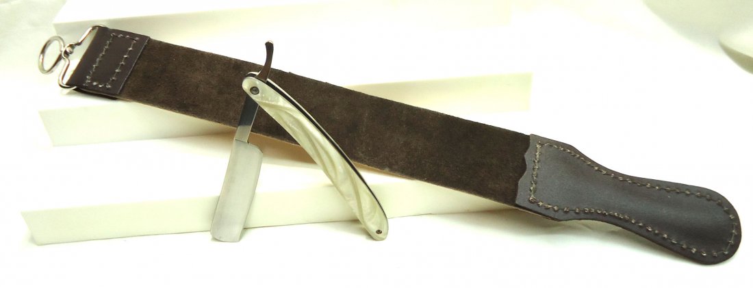 6 1/4" Straight Razor & Strop (1 of 4)