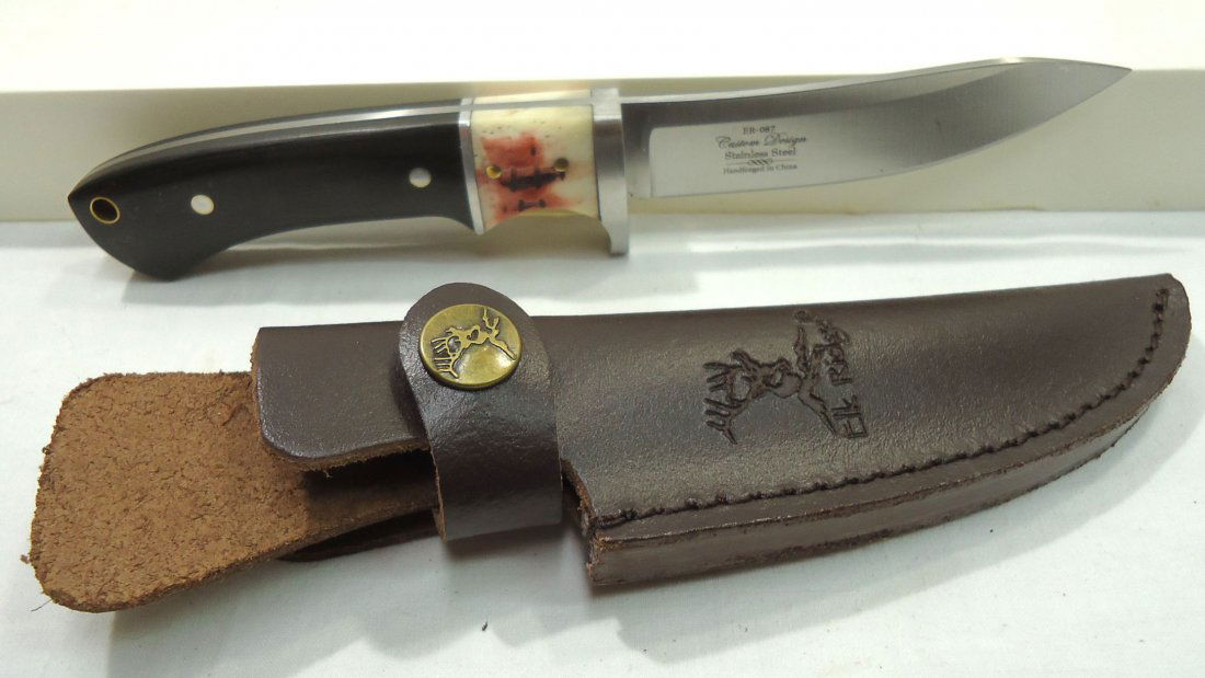 8 1/4" Elk Ridge Hunting Knife (1 of 3)