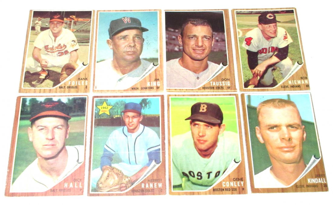 (8) 1962 Topps Baseball Cards: 8pc