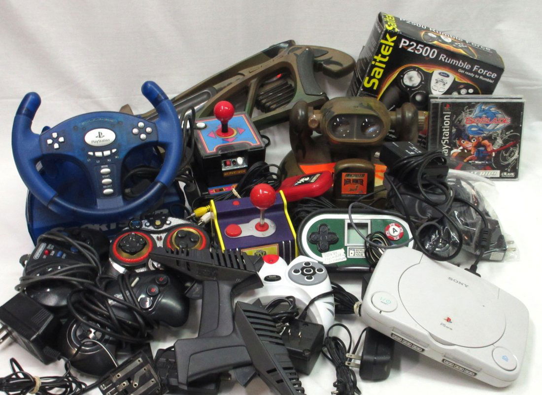 Lot of Vtg. Video Games, Etc (1 of 8)