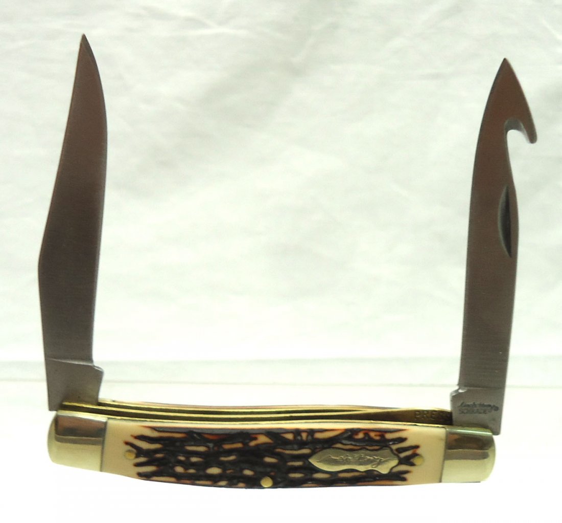 3 7/8" Schrade Uncle Henry Muskrat Knife (1 of 3)