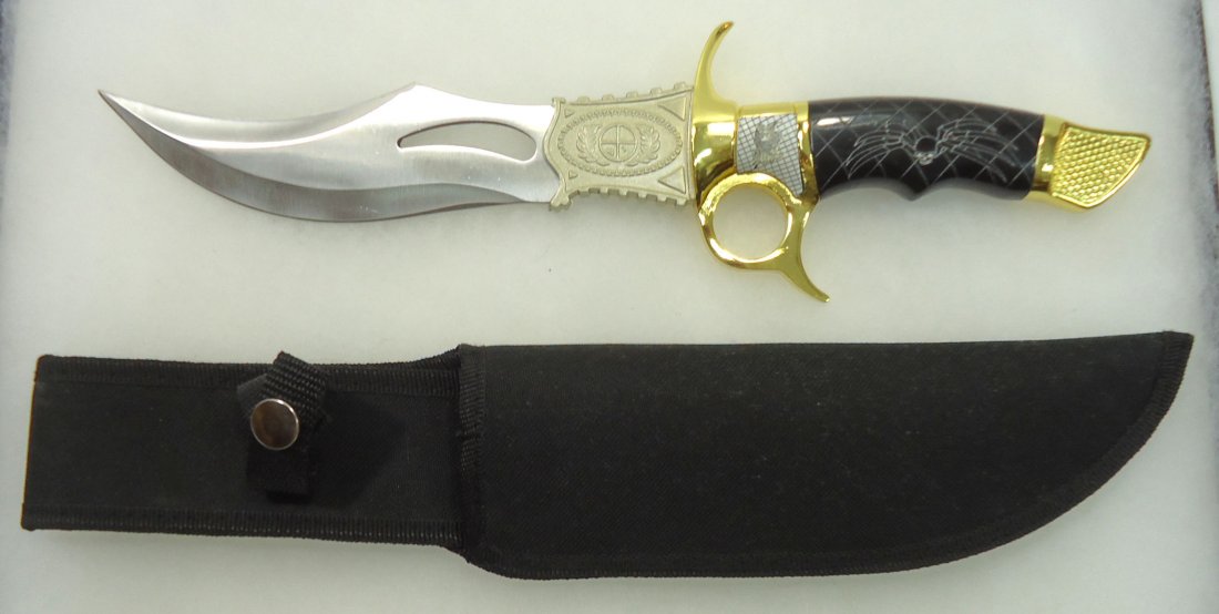 13 3/4" Black Widow Bowie Knife (1 of 5)