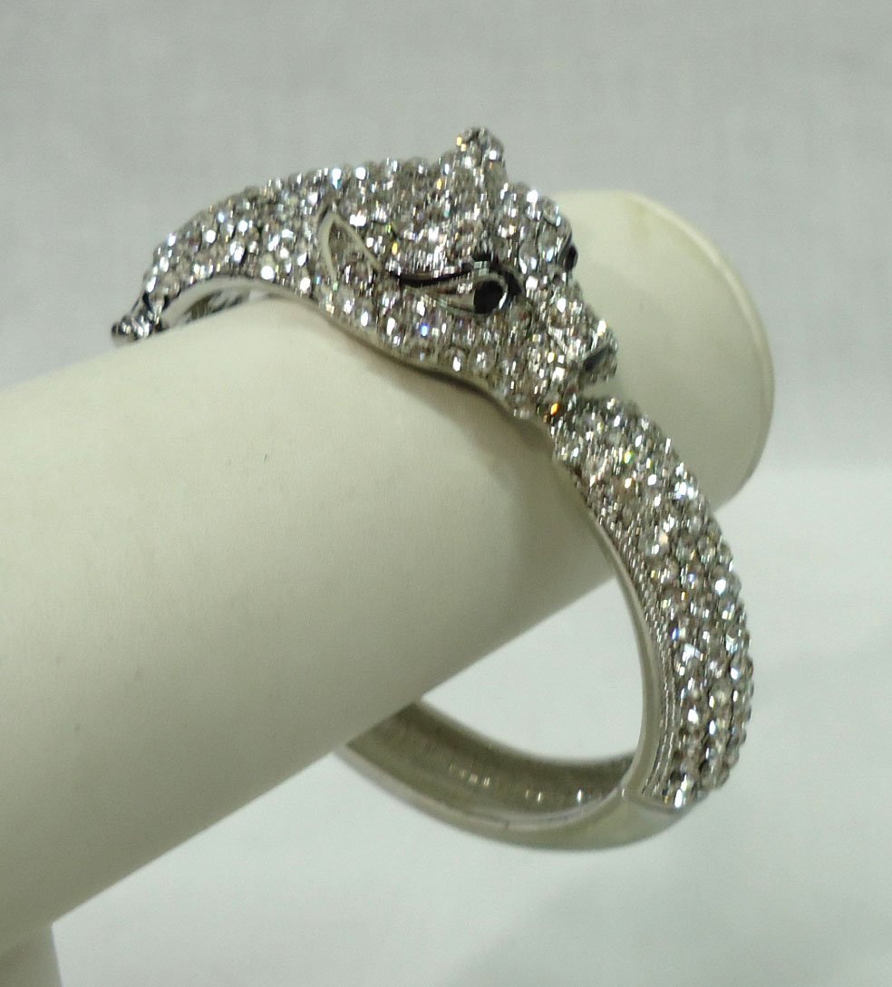 Costume Rhinestone Cat Bracelet (1 of 2)