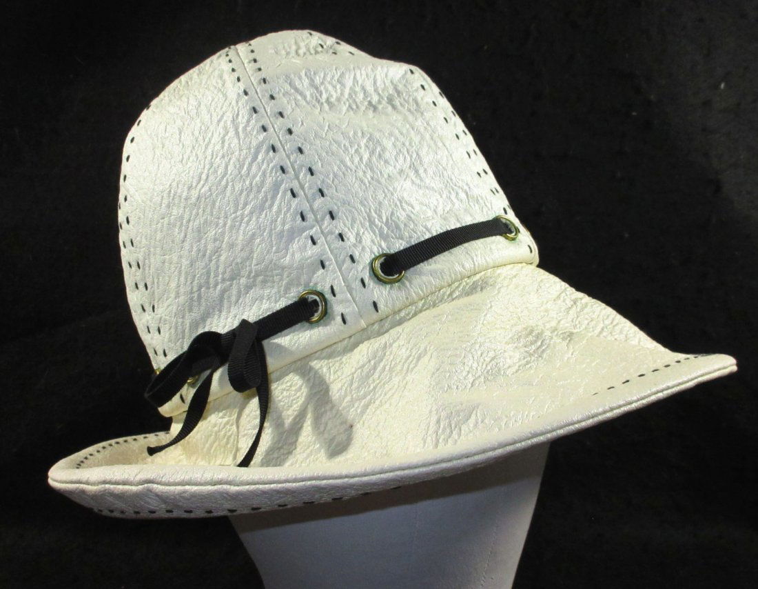 Mr. John Classic Black/White High Crown Hat (1 of 7)
