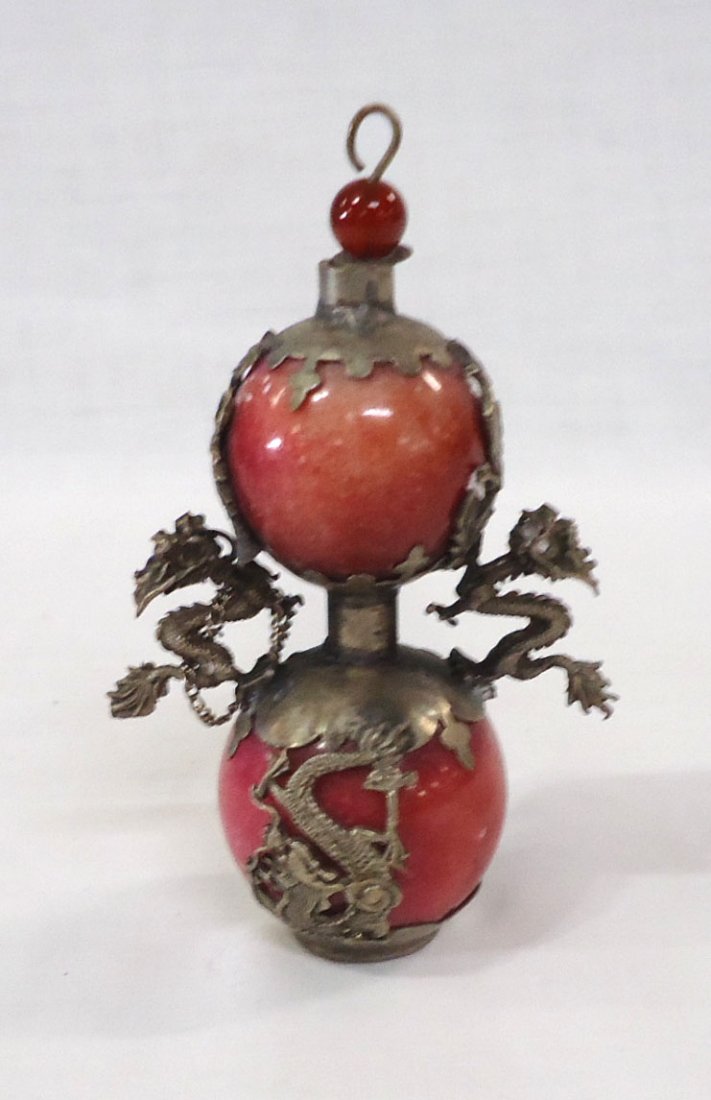 Oriental Snuff Bottle (1 of 2)