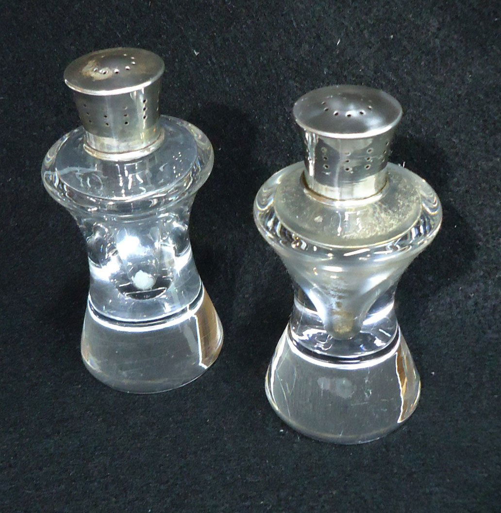 Sgnd. Steuben Pr. Salt/ Pepper (1 of 3)